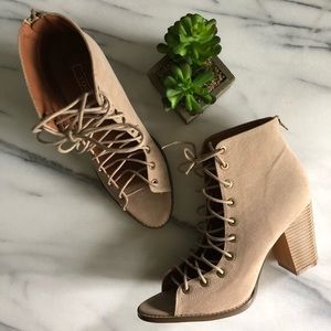 Yoki Brie Lace Up Heels